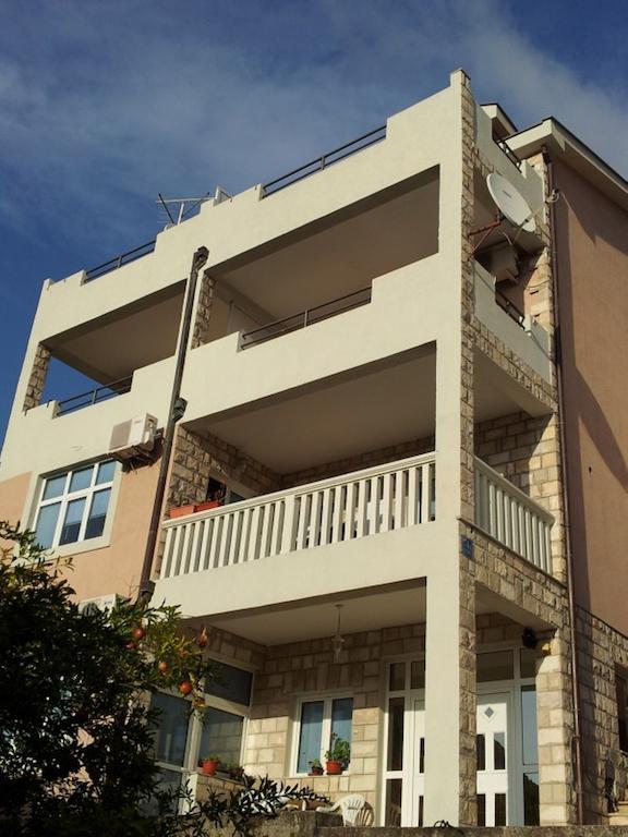 Apartments Beleni 헤르섹 외부 사진